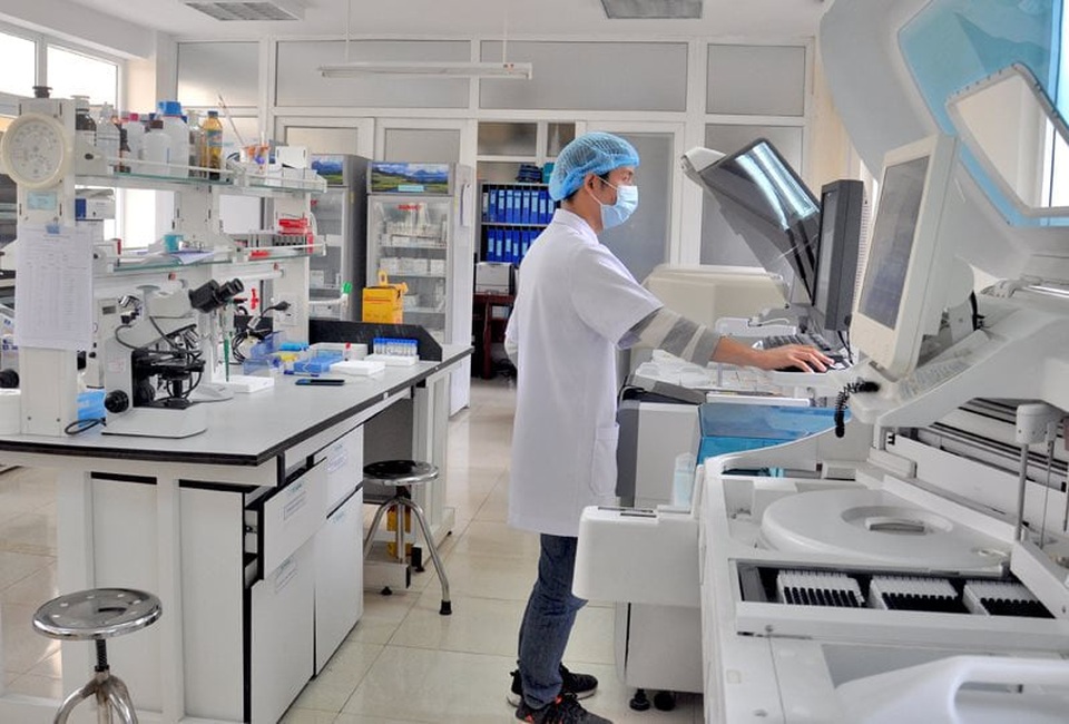 Quảng Ninh bác thông tin mua máy xét nghiệm Covid-19 giá trên trời - 1 Quảng Ninh bác thông tin mua máy xét nghiệm Covid-19 giá trên trời - 1