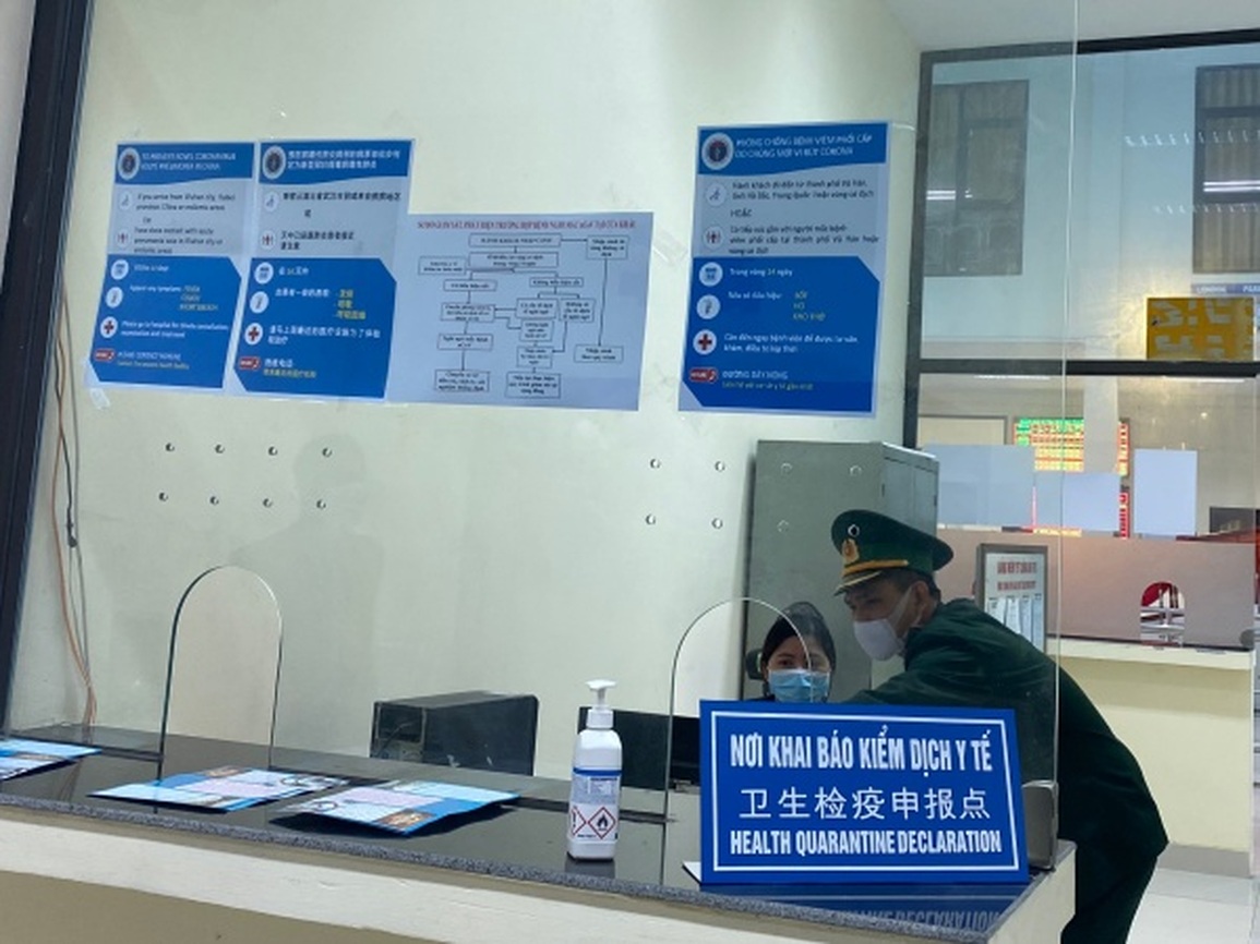 Bỏ khai báo y tế tại cửa khẩu đối với Covid-19 - 1 Bỏ khai báo y tế tại cửa khẩu đối với Covid-19 - 1