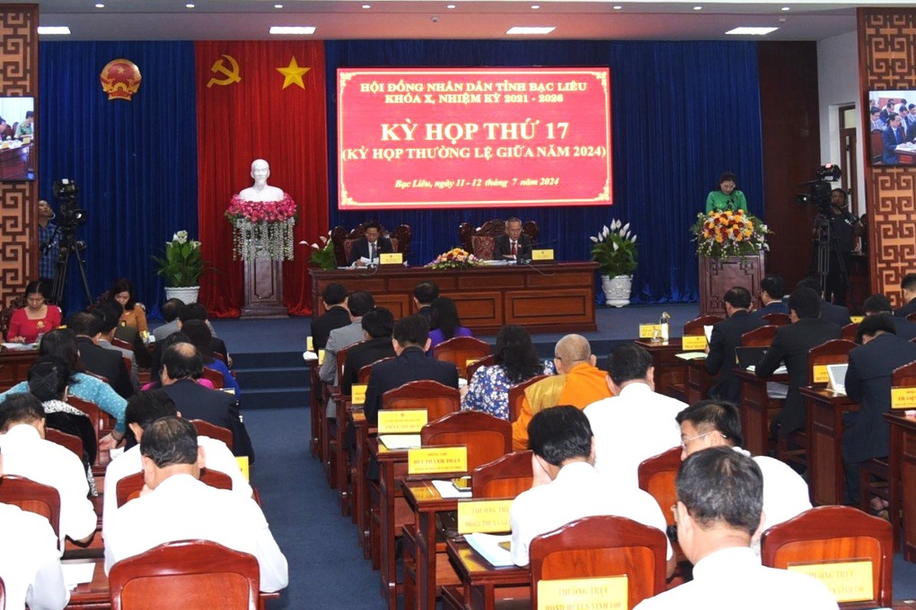 Chủ tịch Bạc Liêu: Kiên quyết cắt giảm vốn những dự án chậm giải ngân - 1 Chủ tịch Bạc Liêu: Kiên quyết cắt giảm vốn những dự án chậm giải ngân - 1