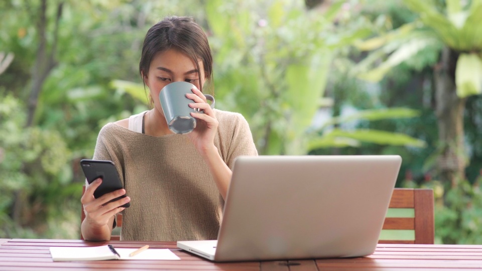 Sẵn sàng “vũ khí” để làm việc tại nhà hiệu quả trong mùa dịch - 1 Sẵn sàng “vũ khí” để làm việc tại nhà hiệu quả trong mùa dịch - 1