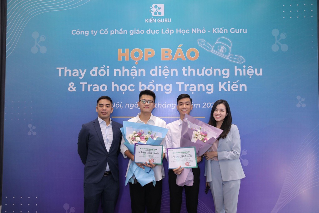 Kiến Guru - startup Giáo dục công nghệ khoác áo mới cho thương hiệu - 3 Kiến Guru - startup Giáo dục công nghệ khoác áo mới cho thương hiệu - 3