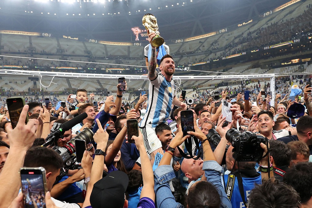 Messi tiết lộ nhiều chuyện thú vị sau chức vô địch World Cup 2022 - 1 Messi tiết lộ nhiều chuyện thú vị sau chức vô địch World Cup 2022 - 1