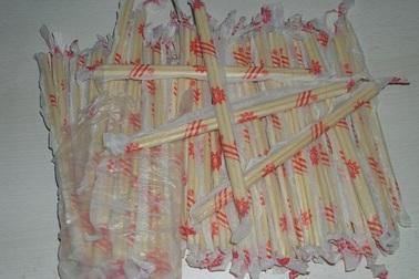 Những chất độc nguy hiểm có trong loại đũa ăn dùng một lần