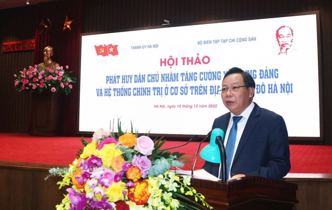 Tiến sĩ Nguyễn Văn Phong, Phó Bí thư Thành ủy phát biểu 