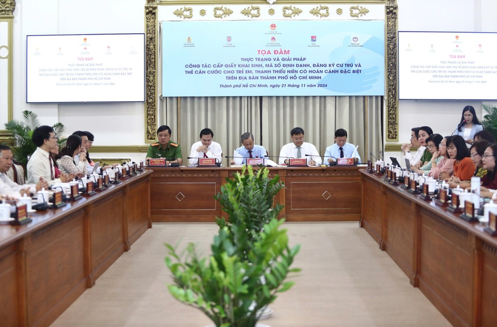 Giải quyết điểm nghẽn giấy tờ tùy thân cho trẻ em có hoàn cảnh đặc biệt - 1 Giải quyết điểm nghẽn giấy tờ tùy thân cho trẻ em có hoàn cảnh đặc biệt - 1