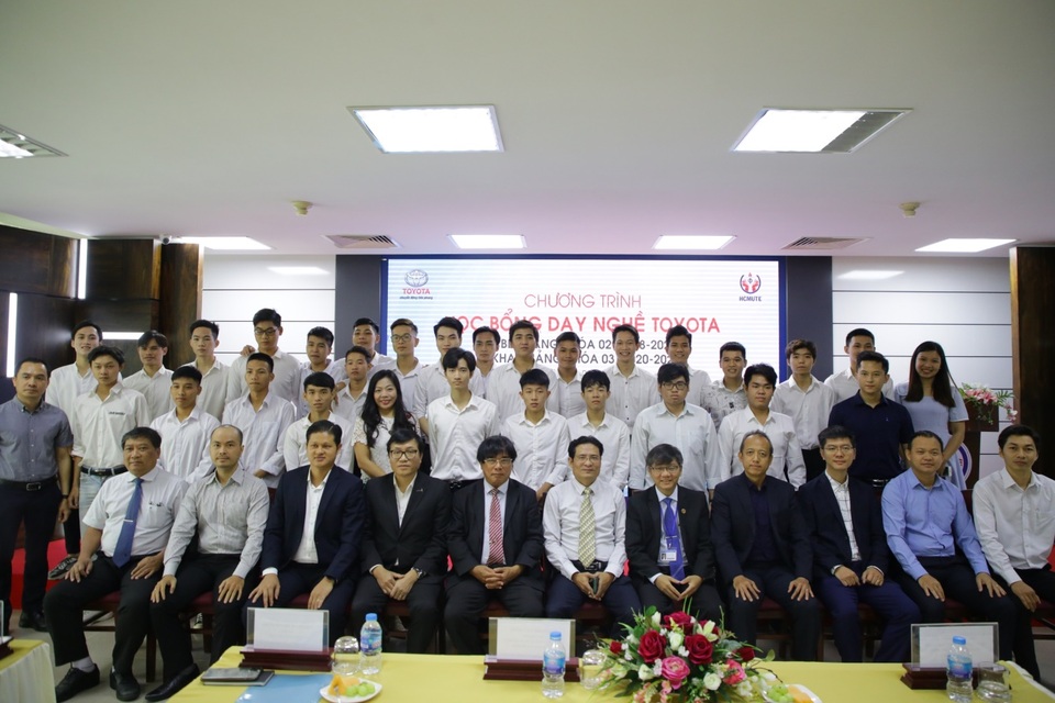 Khai giảng khóa 3 chương trình Học bổng Dạy nghề Toyota - 3 Khai giảng khóa 3 chương trình Học bổng Dạy nghề Toyota - 3