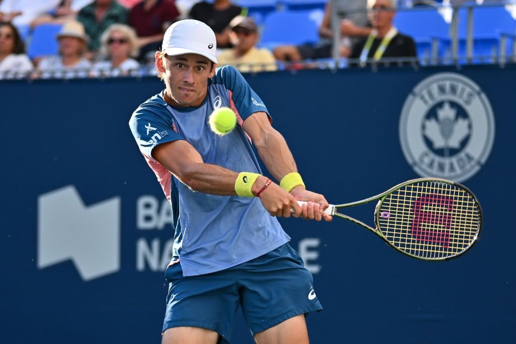 Trai hư Kyrgios vào tứ kết Rogers Cup - 2 Trai hư Kyrgios vào tứ kết Rogers Cup - 2