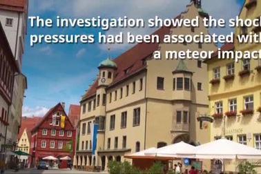 Thị trấn được dát bằng 72.000 tấn kim cương