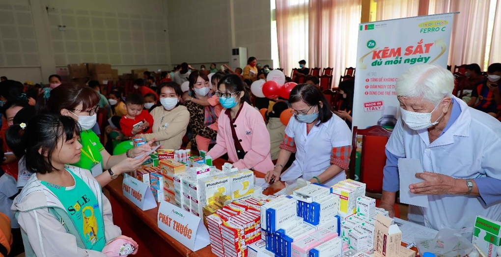 Chuyến xe thiện nguyện ý nghĩa Hành trình vi chất của Dược phẩm Delap - 3 Chuyến xe thiện nguyện ý nghĩa Hành trình vi chất của Dược phẩm Delap - 3