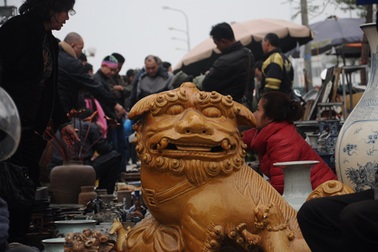 “Chợ Viềng” giữa lòng Hà Nội