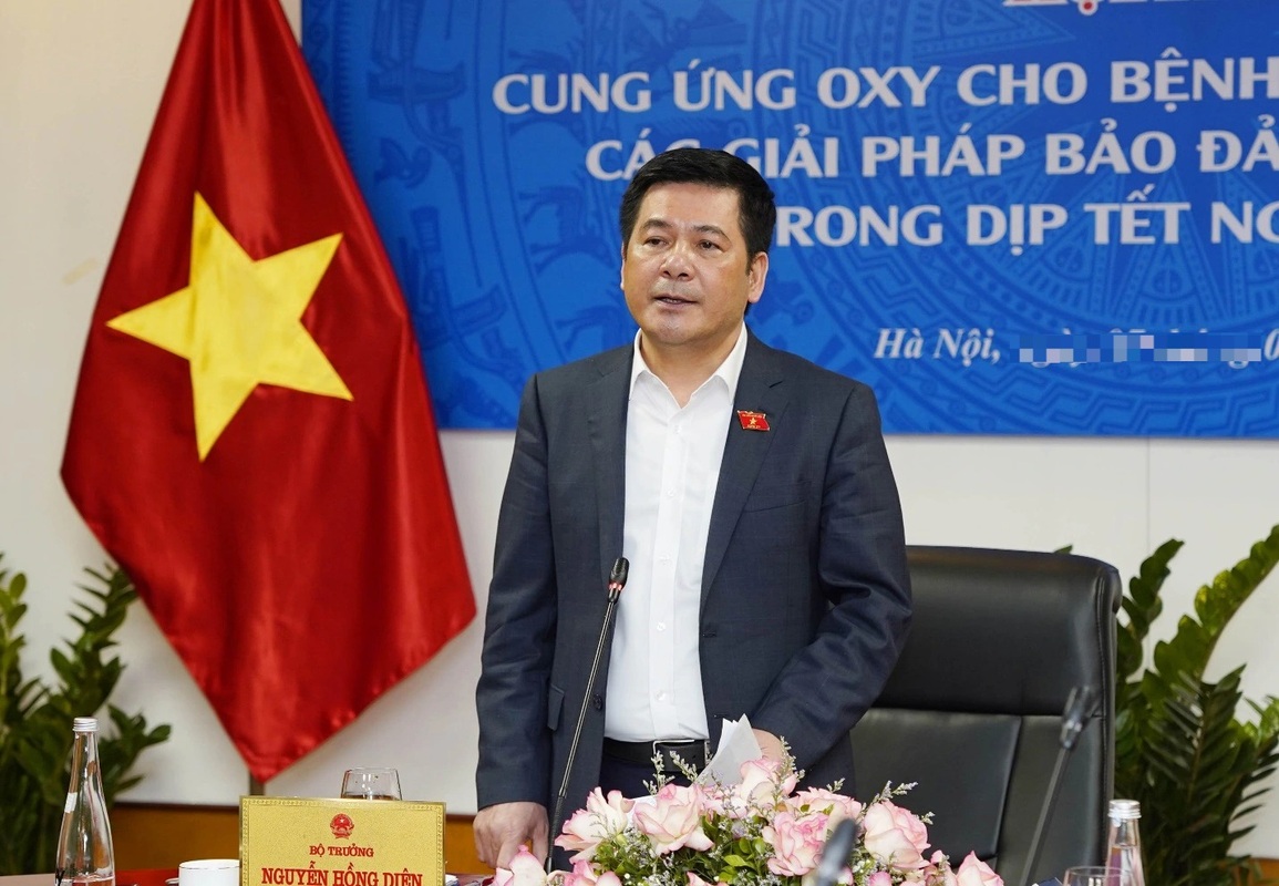 Bộ trưởng Công Thương: Có lúc, có nơi còn thiếu oxy gay gắt - 1 Bộ trưởng Công Thương: Có lúc, có nơi còn thiếu oxy gay gắt - 1