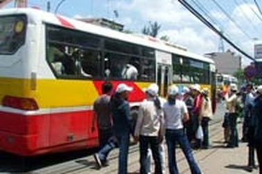 TPHCM: Bù lỗ 500 tỷ đồng cho xe buýt 