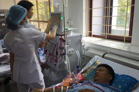 70 bệnh nhân chạy thận trở lại sau tai biến khiến 8 người tử vong