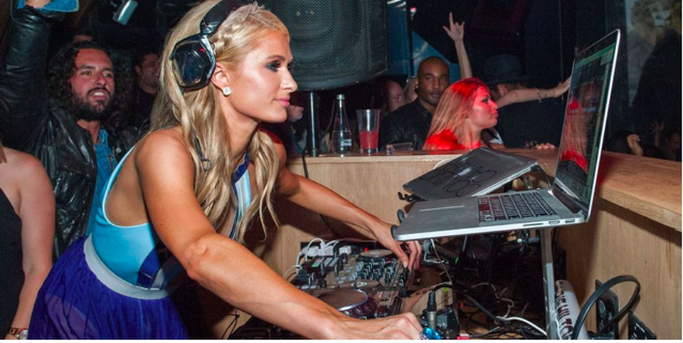 Paris Hilton trở nên giàu có và nổi tiếng như thế nào? - 1 Paris Hilton trở nên giàu có và nổi tiếng như thế nào? - 1