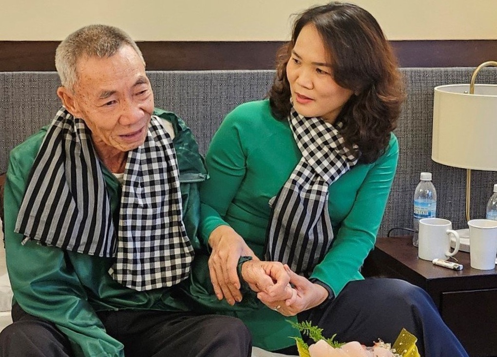 Đoàn khách đặc biệt về Côn Đảo tái hiện những màn tra tấn chày vồ, ma trắc - 3 Đoàn khách đặc biệt về Côn Đảo tái hiện những màn tra tấn chày vồ, ma trắc - 3