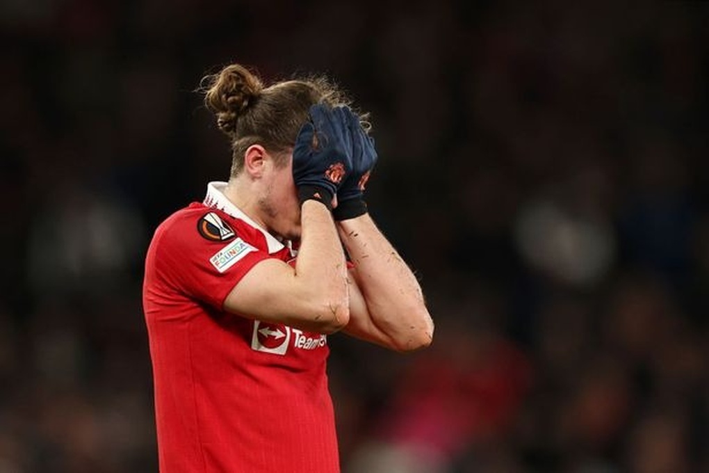 Thêm ngôi sao Man Utd chấn thương nghỉ hết mùa giải - 1 Thêm ngôi sao Man Utd chấn thương nghỉ hết mùa giải - 1