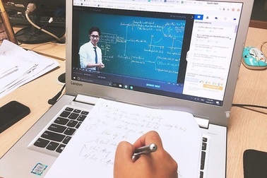 Ngán ngẩm những “chiêu trò” của học sinh Việt để phá hoại lớp học online