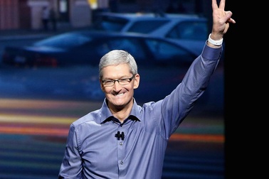 Tim Cook: Nhịn vài cốc cà phê mỗi tuần sẽ mua được iPhone X