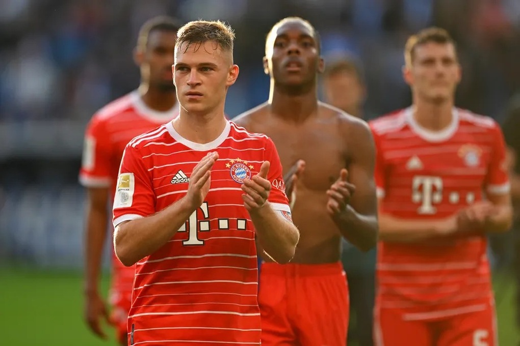 Bayern Munich áp sát ngôi đầu Bundesliga, Dortmund thắng đậm Stuttgart - 7 Bayern Munich áp sát ngôi đầu Bundesliga, Dortmund thắng đậm Stuttgart - 7