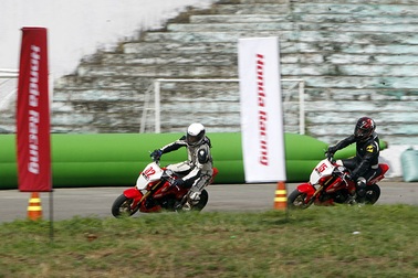 Honda tham gia tổ chức giải đua xe máy tại Việt Nam