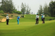 Bắc Ninh phải báo cáo Thủ tướng vụ giám đốc sở chơi golf trong giờ làm