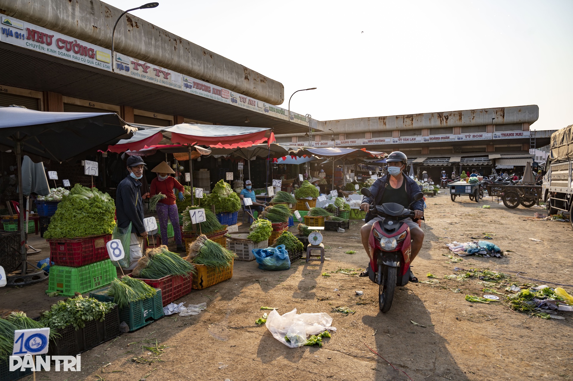 Hiện trạng 3 khu chợ đầu mối hàng chục ha ở TPHCM - 12