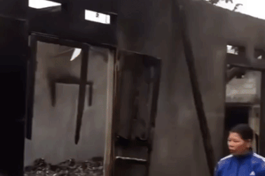 Sự thật về clip vợ giận dỗi chồng rồi "hóa vàng" quần áo gây cháy nhà