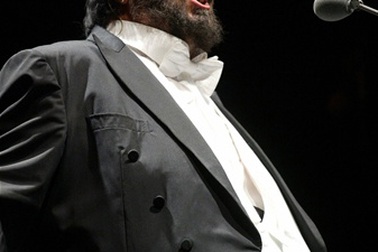 Huyền thoại opera Pavarotti qua đời