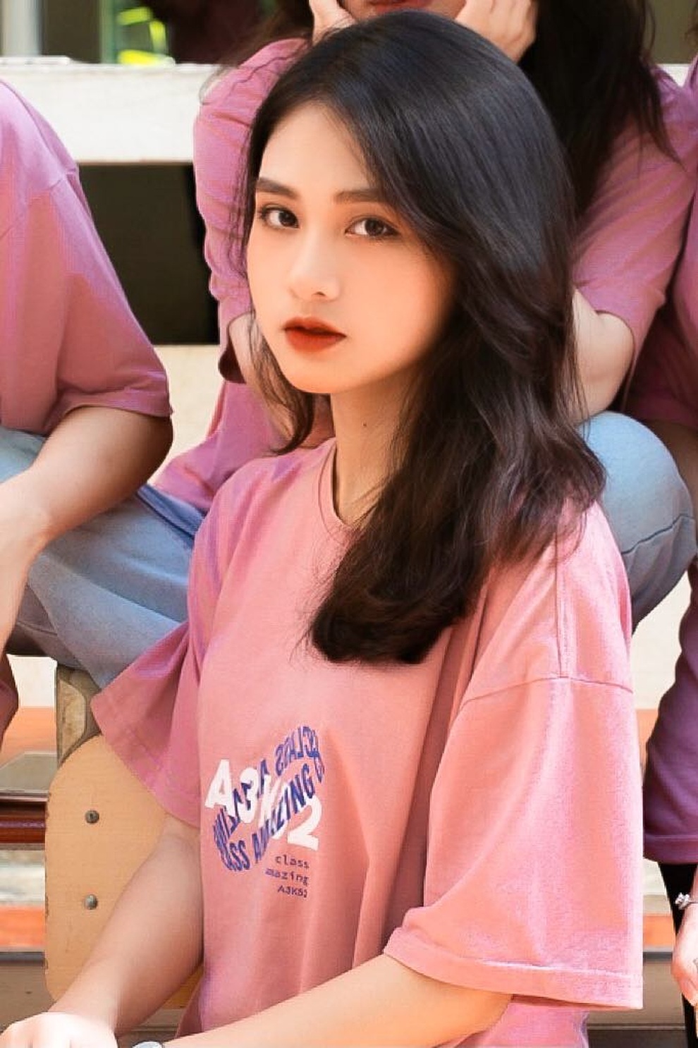 Thiếu nữ Hòa Bình xinh lung linh trong bộ ảnh chia tay mái trường - 4 Thiếu nữ Hòa Bình xinh lung linh trong bộ ảnh chia tay mái trường - 4