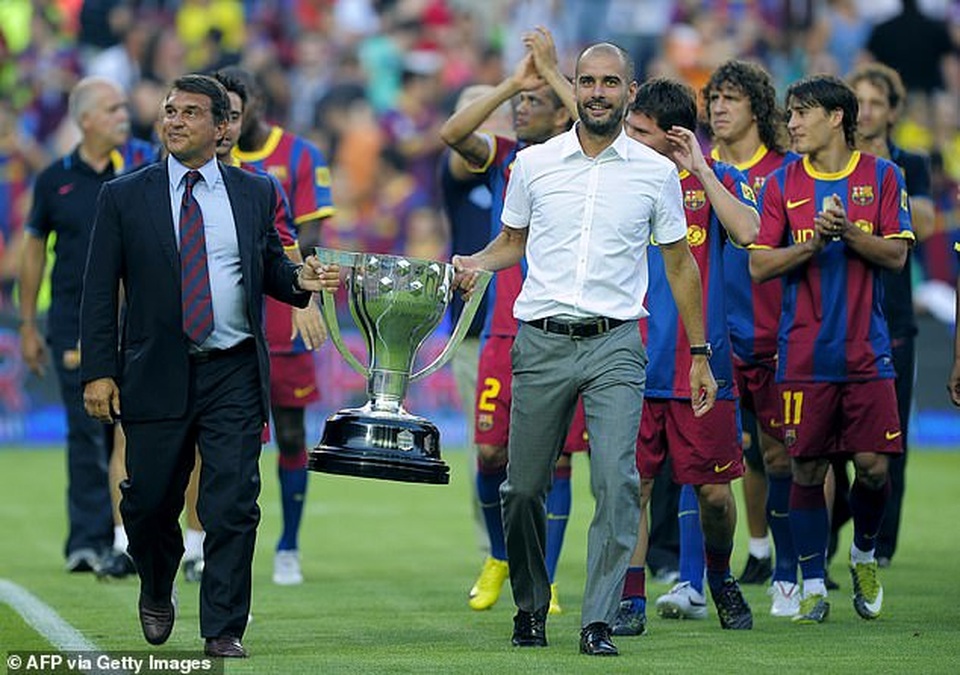 Chúc mừng kỳ tích của Bayern Munich, HLV Guardiola nói điều bất ngờ - 3 Chúc mừng kỳ tích của Bayern Munich, HLV Guardiola nói điều bất ngờ - 3