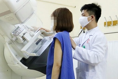 Bị ung thư vú có nên tiếp tục uống sữa đậu nành?