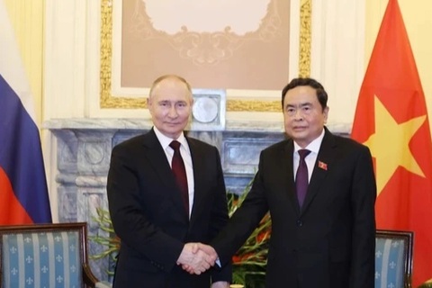 Chủ tịch Quốc hội Trần Thanh Mẫn hội kiến Tổng thống Putin