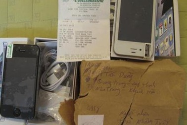 Bán iPhone "tàu" cho khách, Vinaiphone lộ rõ "đuôi" lừa đảo