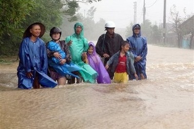 Hai tổ chức lớn hợp tác hỗ trợ người dân sau bão Ketsana 