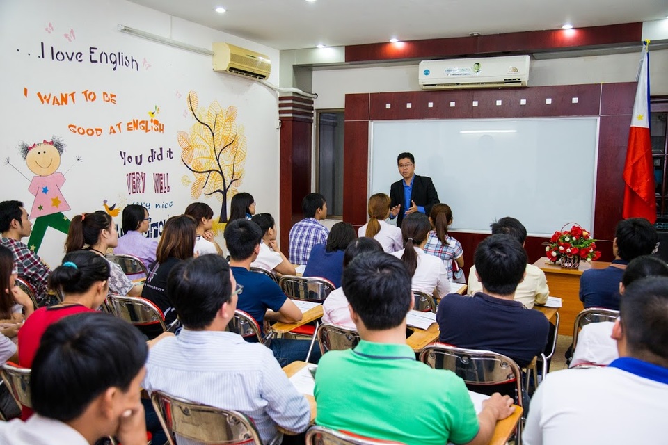 Thầy Lâm Văn Giả chia sẻ phương pháp học tiếng Anh IUV - 3 Thầy Lâm Văn Giả chia sẻ phương pháp học tiếng Anh IUV - 3
