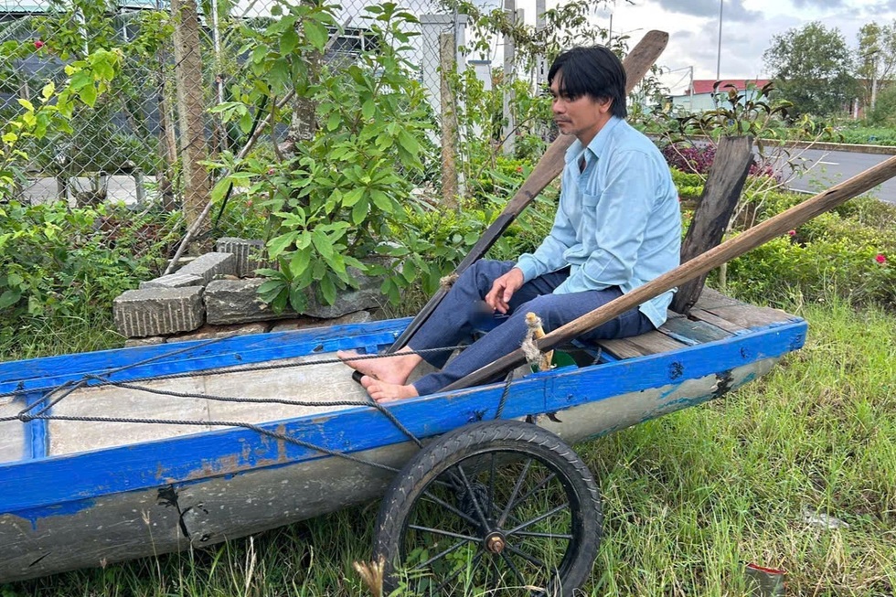 Cứu gần 100 người trong trận lũ lịch sử nhưng không nhận là người hùng - 4 Cứu gần 100 người trong trận lũ lịch sử nhưng không nhận là người hùng - 4