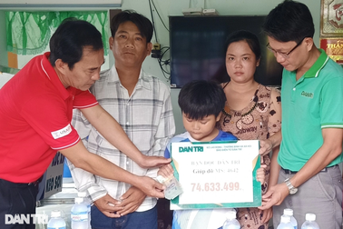 Bạn đọc giúp gia đình người đàn ông mắc bệnh suy thận hơn 80 triệu đồng