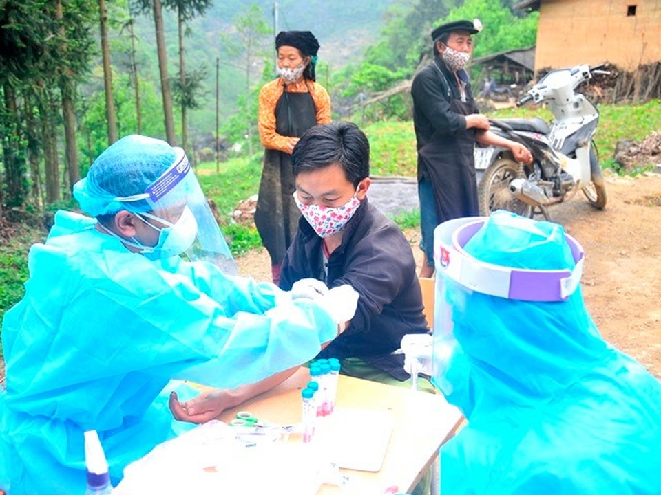 Hà Giang phong tỏa thị trấn Đồng Văn - 2 Hà Giang phong tỏa thị trấn Đồng Văn - 2