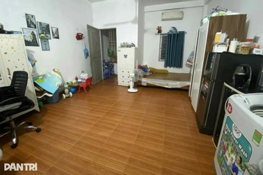 Vợ chồng làm 2 việc cùng lúc, bám trụ Hà Nội 10 năm vẫn không mua nổi nhà