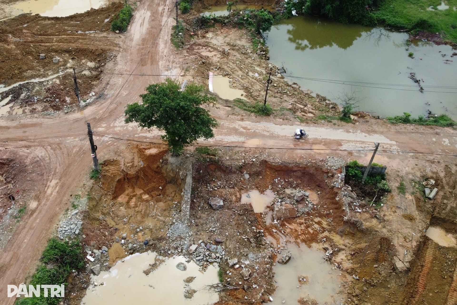Cao tốc Bắc - Nam qua Hà Tĩnh thi công nhảy cóc, uốn lượn - 4 Cao tốc Bắc - Nam qua Hà Tĩnh thi công nhảy cóc, uốn lượn - 4