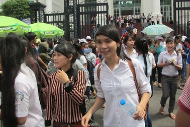 Thủ khoa ĐH Sư phạm TPHCM được 27,5 điểm