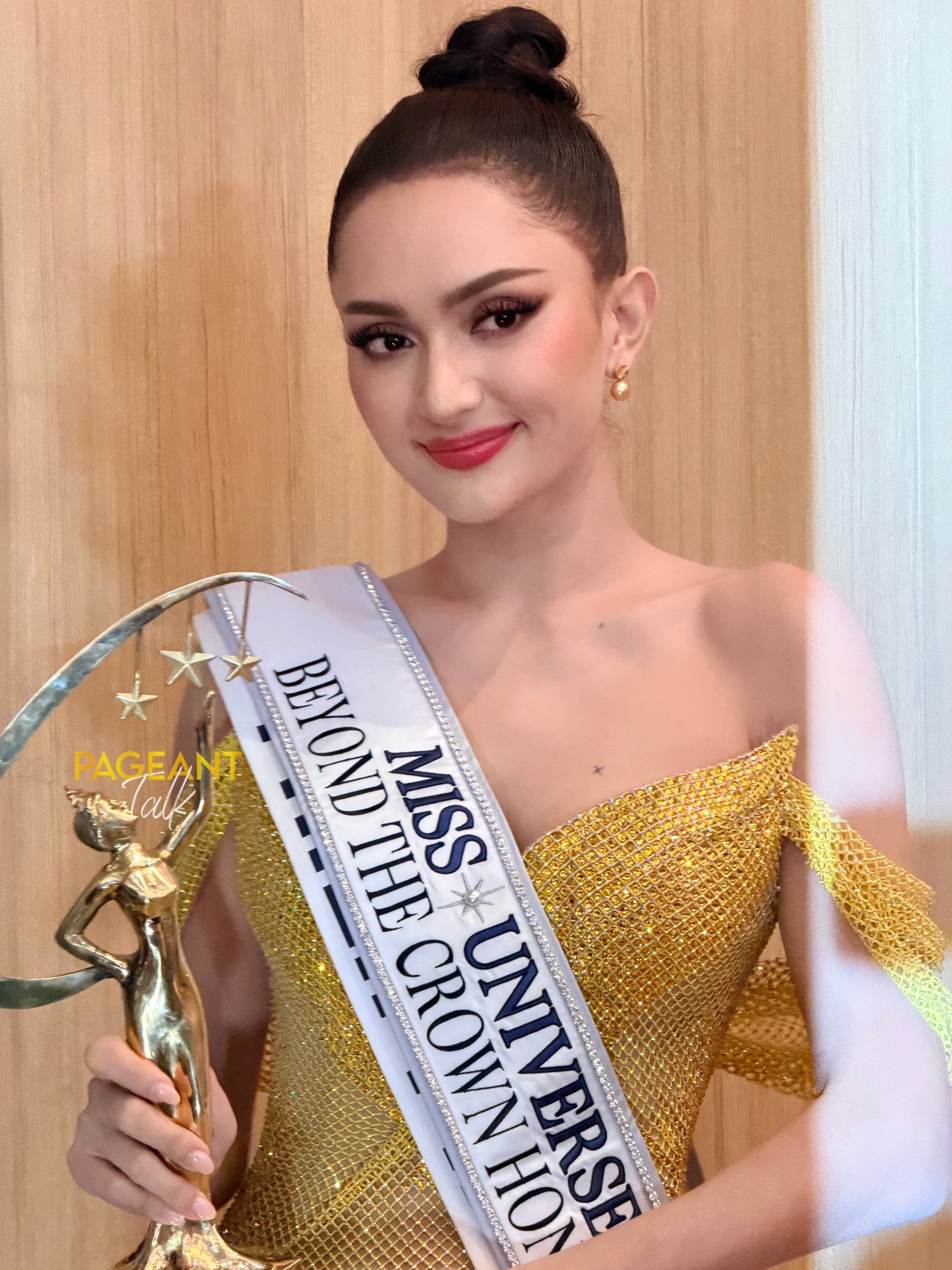 Skjønnheten fikk publikum til å angre på at hun ikke ble kronet til Miss Universe 2025 - 1 Mỹ nhân khiến khán giả tiếc nuối khi không đăng quang Hoa hậu Hoàn vũ 2025 - 1
