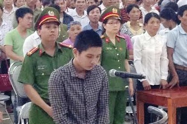 Đi uống rượu đám cưới, bị đâm chết