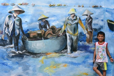 Khám phá làng bích họa của sinh viên ở xã đảo Tam Hải