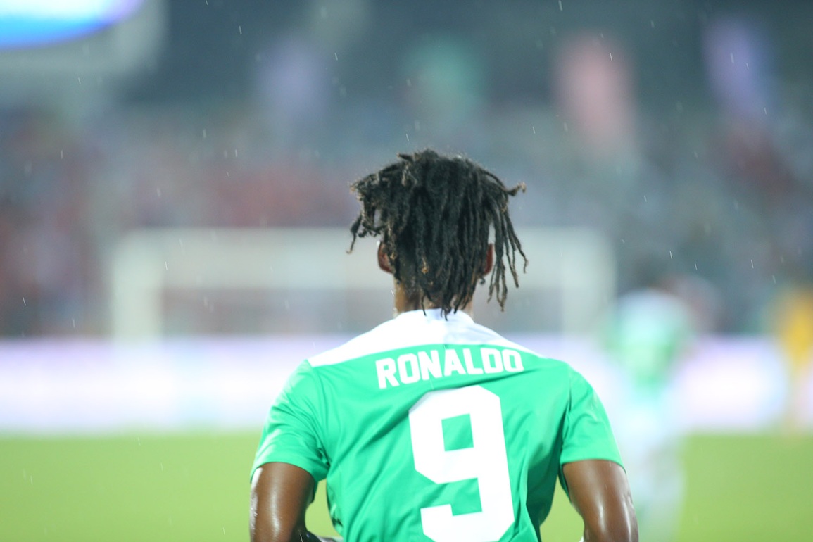 Ronaldo xứ Vạn đảo và 17 phút thảm họa trước U23 Việt Nam - 4 Ronaldo xứ Vạn đảo và 17 phút thảm họa trước U23 Việt Nam - 4