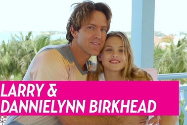 Larry Birkhead và con gái Dannielynn vui vẻ bên nhau