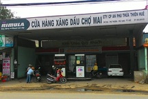 Huế: Cây xăng bị tố "móc túi" khách hàng 10 ngàn đồng mỗi một lần bơm