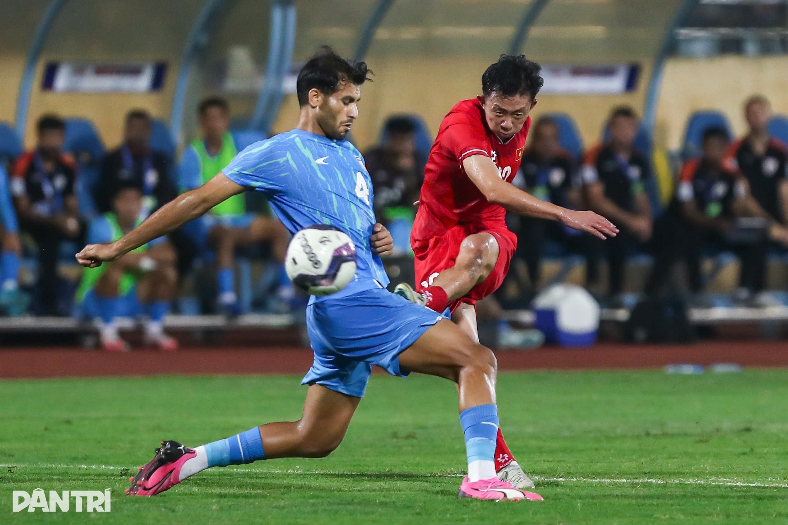 View - Bóng đá Việt Nam ở giai đoạn sa sút: Bước ngoặt đột phá tại AFF Cup | Báo Dân trí