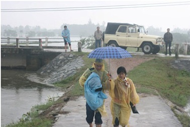 Hành trình của những phóng viên “chân đất”