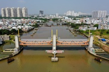 Chủ tịch UBND TPHCM yêu cầu hoàn thành dự án chống ngập trong năm 2023